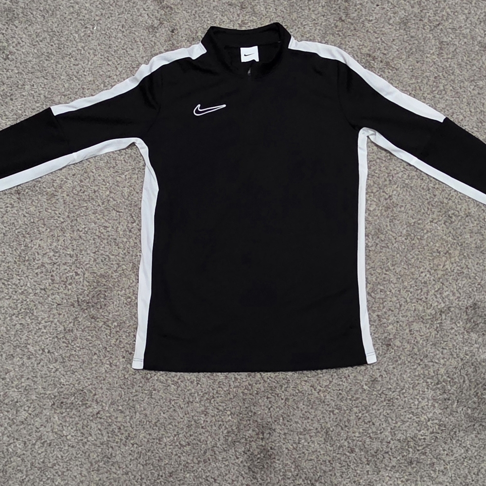 NWT - Nike Dri-FIT Black and White Kids Top